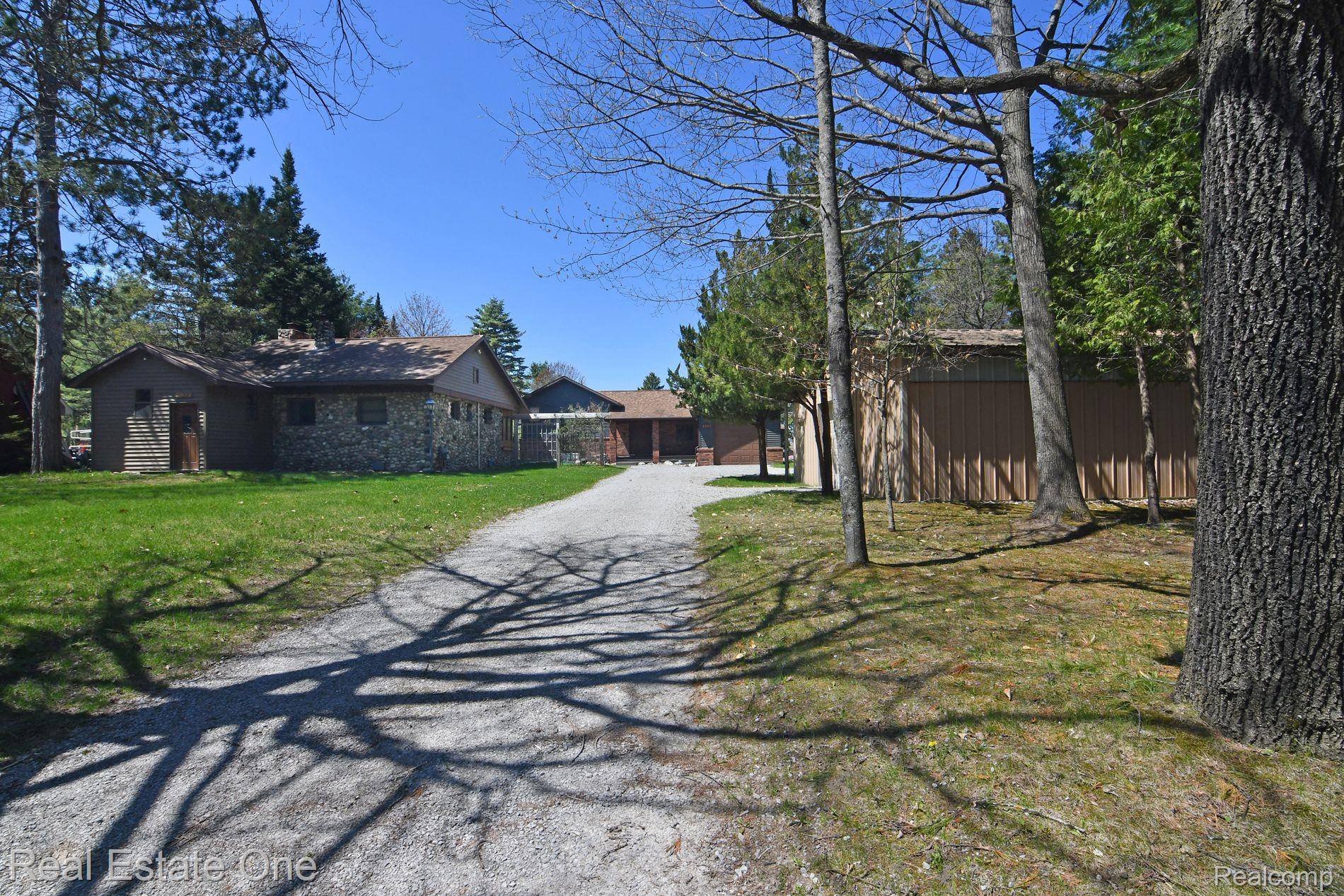 Lincoln, MI 48742,4331 N BURR OAK RD