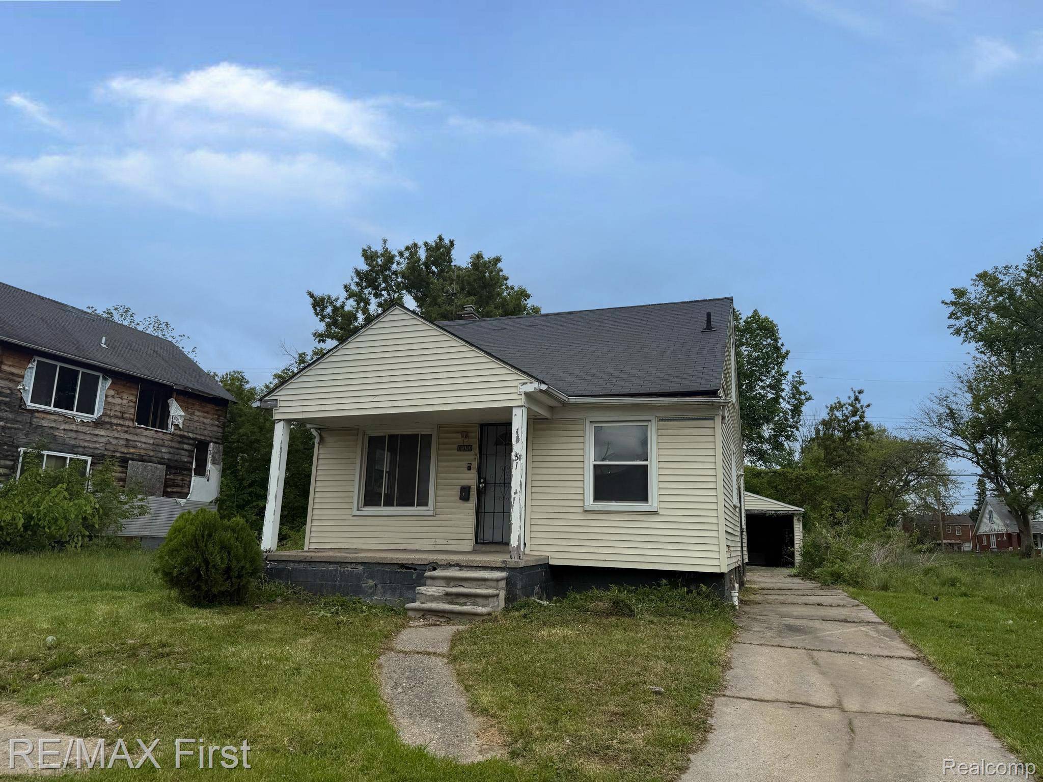 Detroit, MI 48213,11151 Rosemary ST