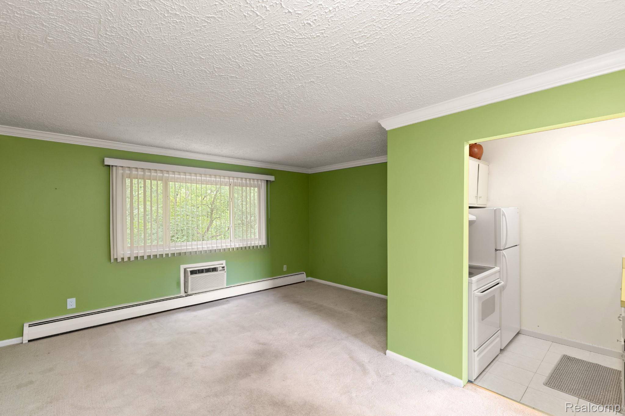 Farmington, MI 48336,31831 Grand River AVE #71