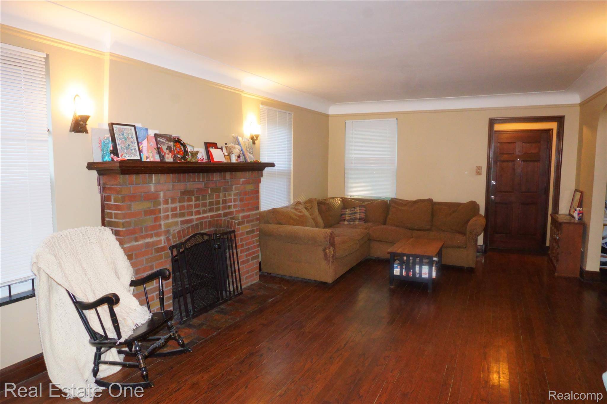 Detroit, MI 48223,14392 Warwick ST