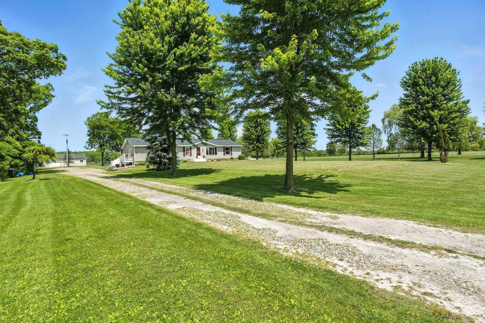 Riley, MI 48041,12240 Griffin RD