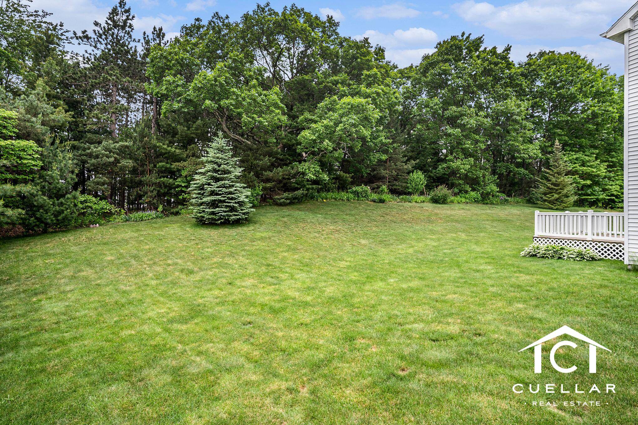 West Olive, MI 49460,9365 Windward DR