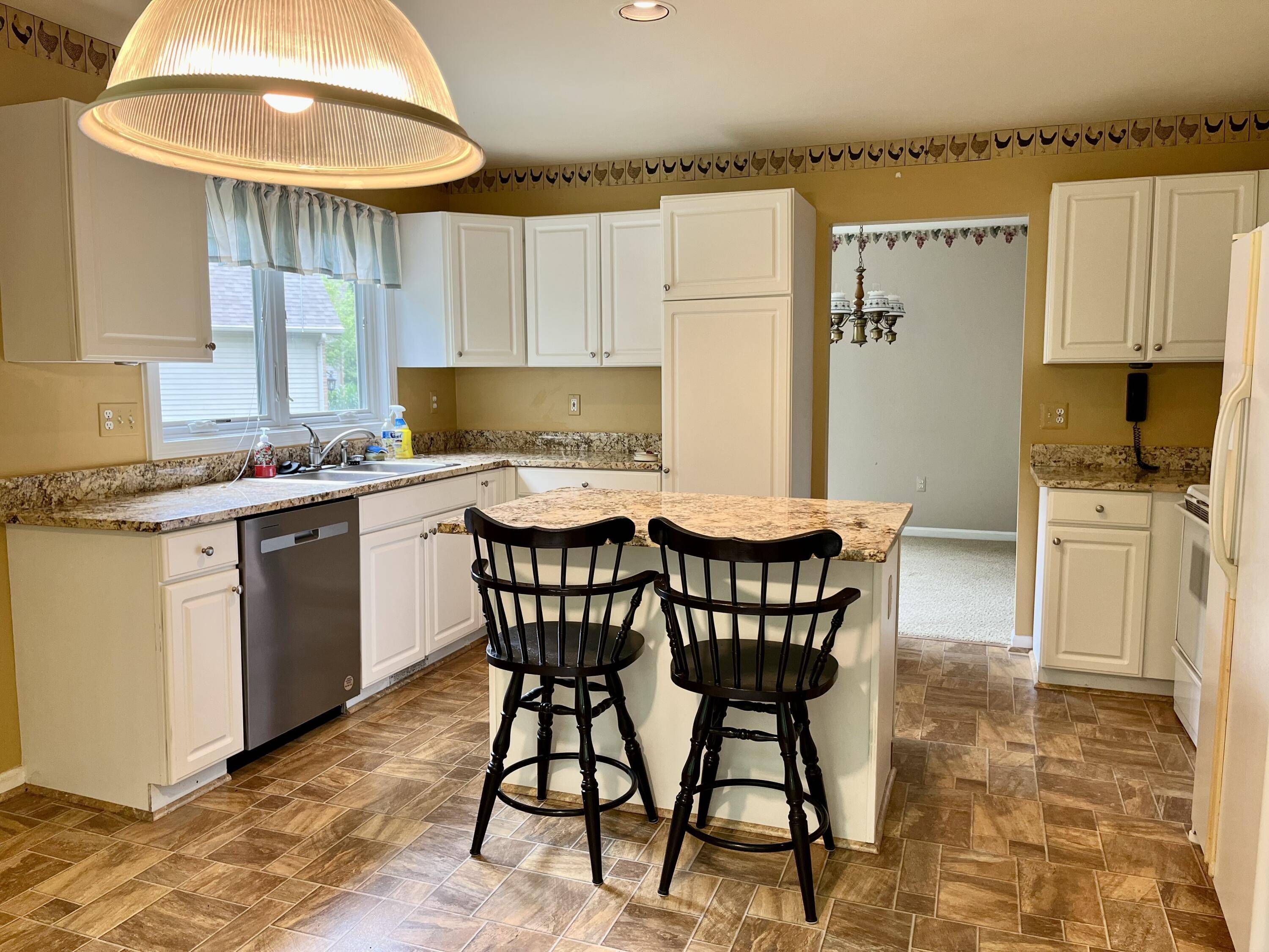 Novi, MI 48377,28717 Quarry CT