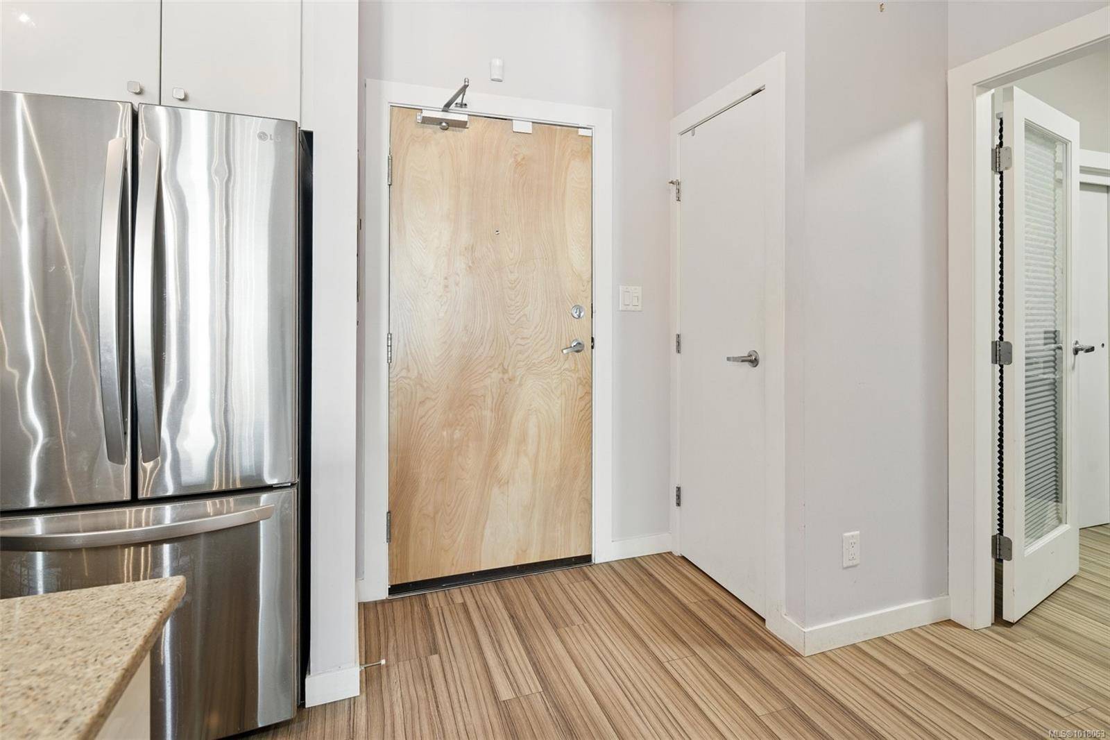 Langford, BC V9B 0P3,2871 Jacklin Rd #304