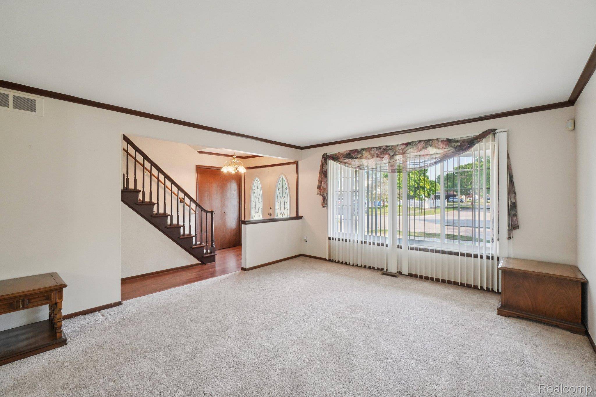 Warren, MI 48093,11269 Palm DR