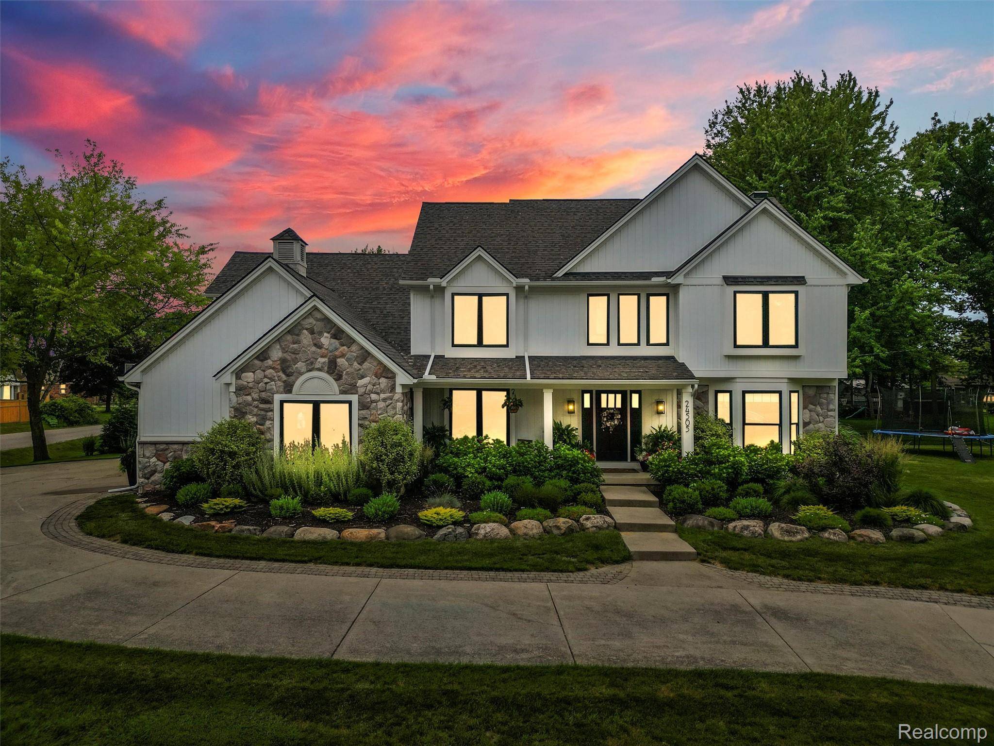 Clinton Township, MI 48036,24505 Sherbeck DR