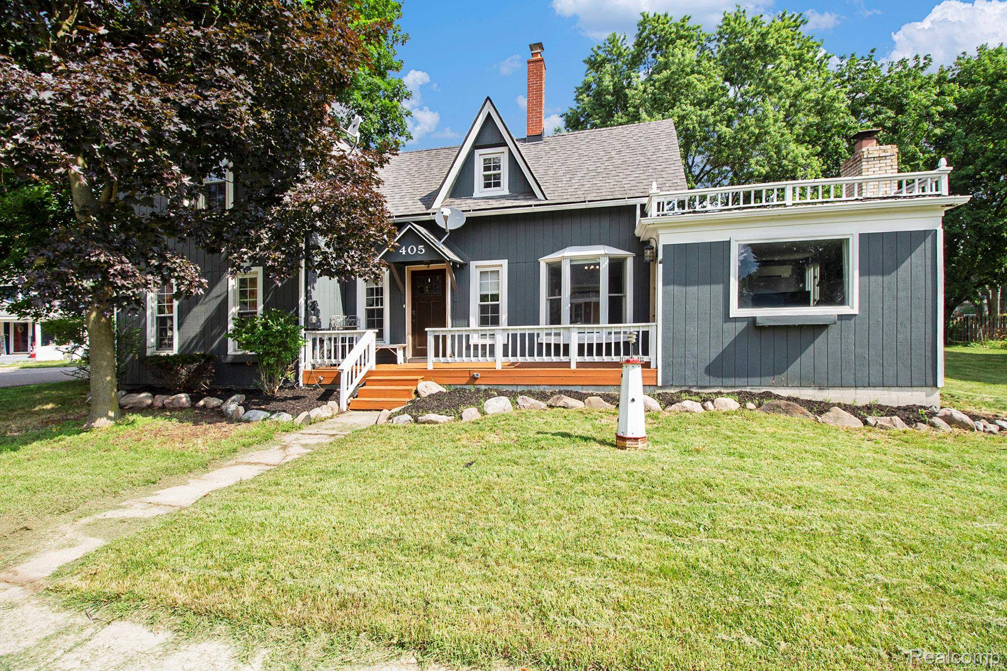 Ortonville, MI 48462,405 Schoolhouse ST