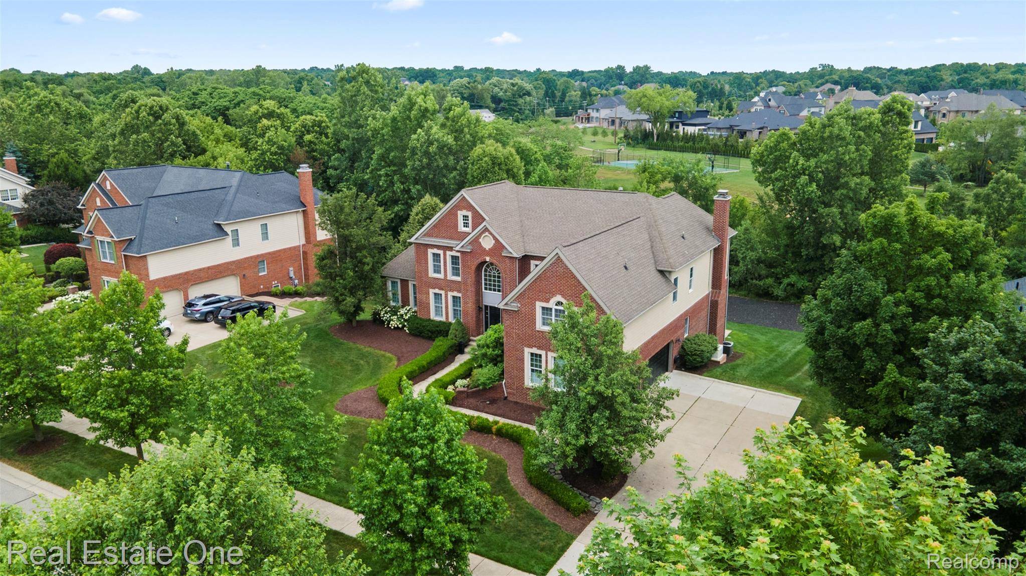 Northville, MI 48168,18970 Heather Ridge DR