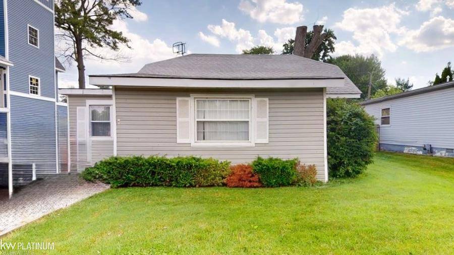 Harrison Twp, MI 48045,27130 Lanse Cruese ST