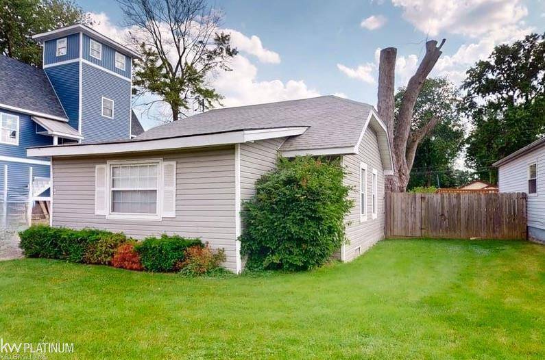 Harrison Twp, MI 48045,27130 Lanse Cruese ST