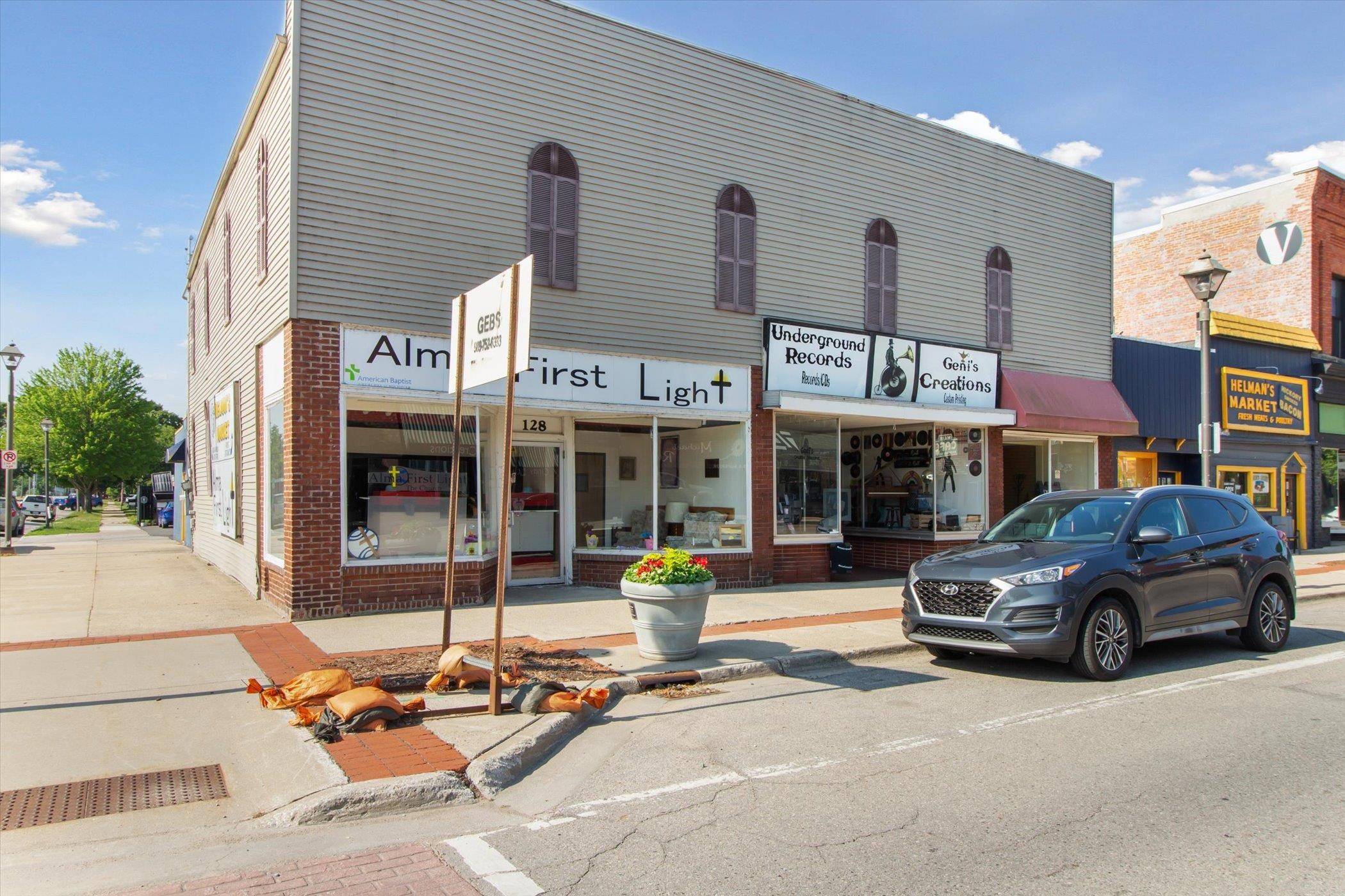 Alma, MI 48801,124 E Superior ST