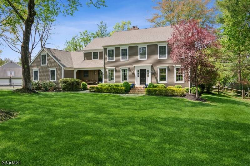 Peapack Gladstone Boro, NJ 07934,11 Pheasant Run