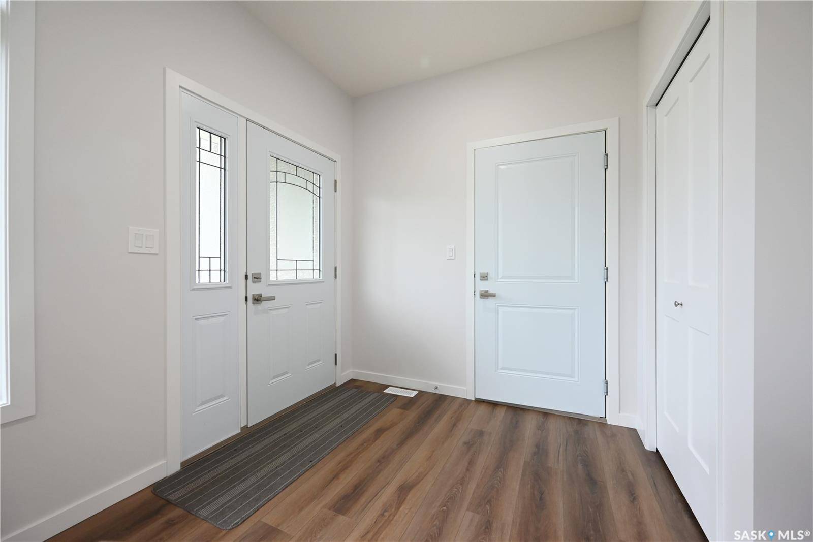 Estevan, SK S4A 3A5,2330 Morsky DRIVE #3