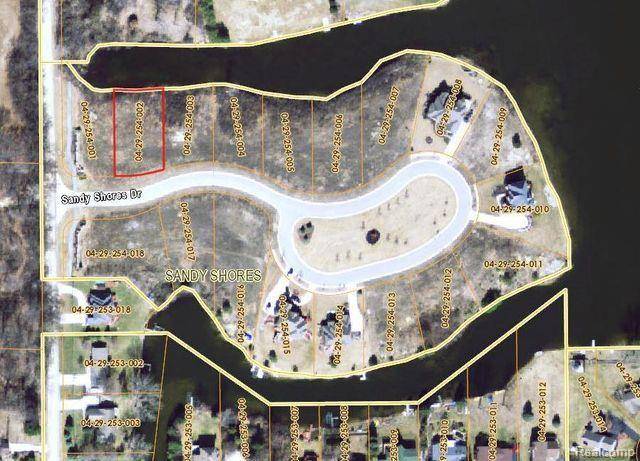 Oxford, MI 48371,1950 SANDY SHORES DR