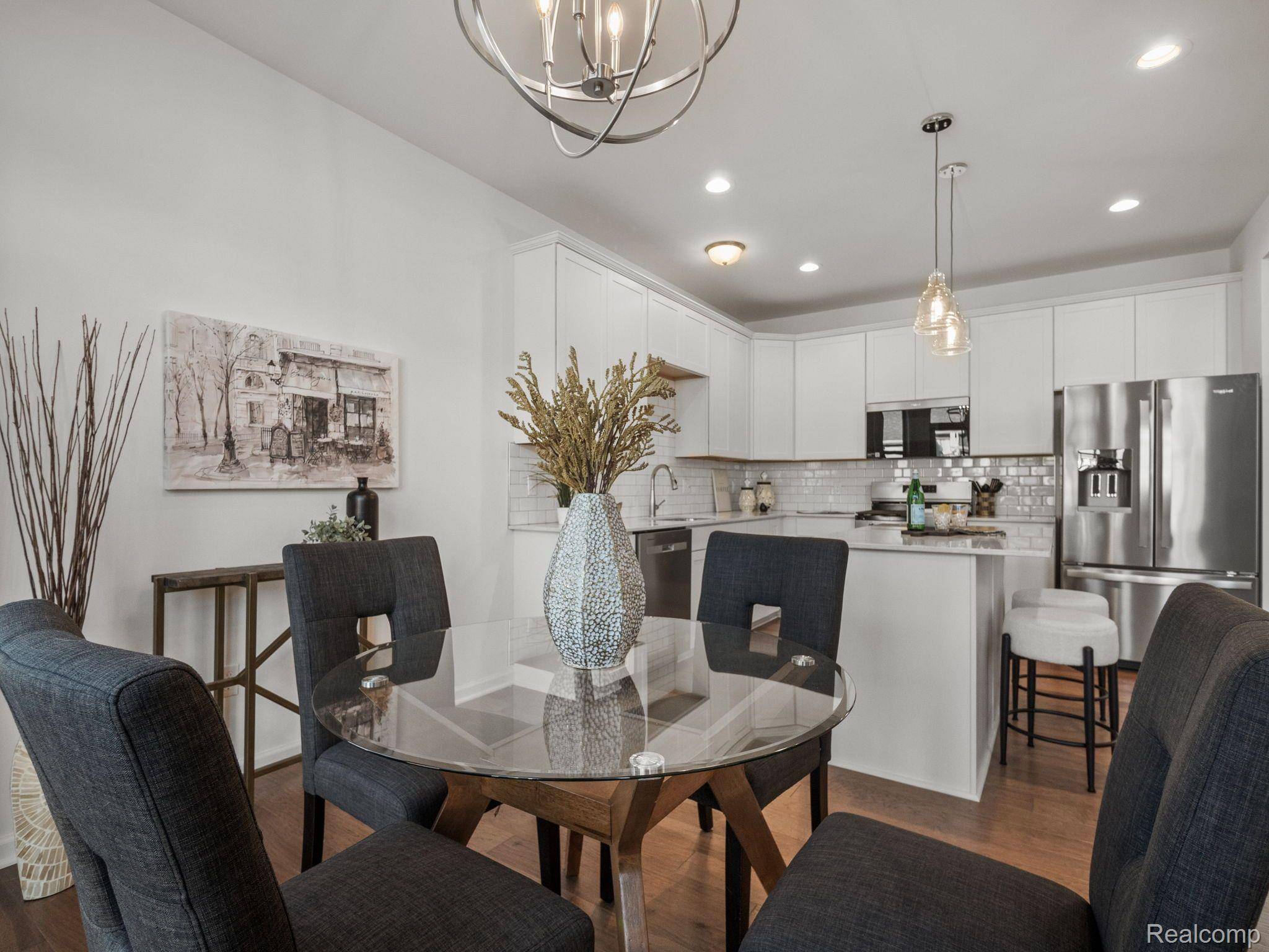 Macomb, MI 48044,45675 BEAUFORT DR