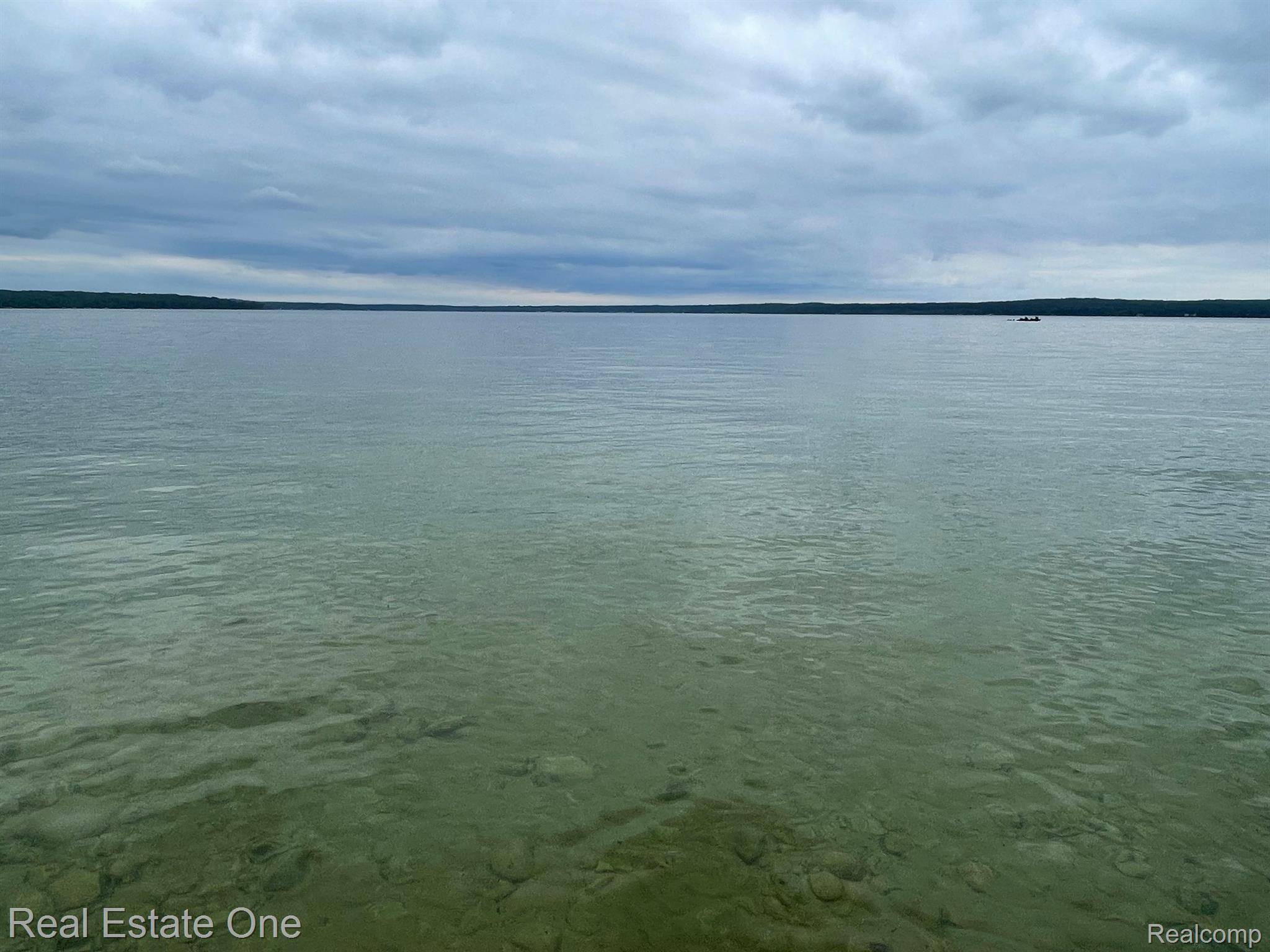 Indian River, MI 49749,2497 BOY SCOUT RD