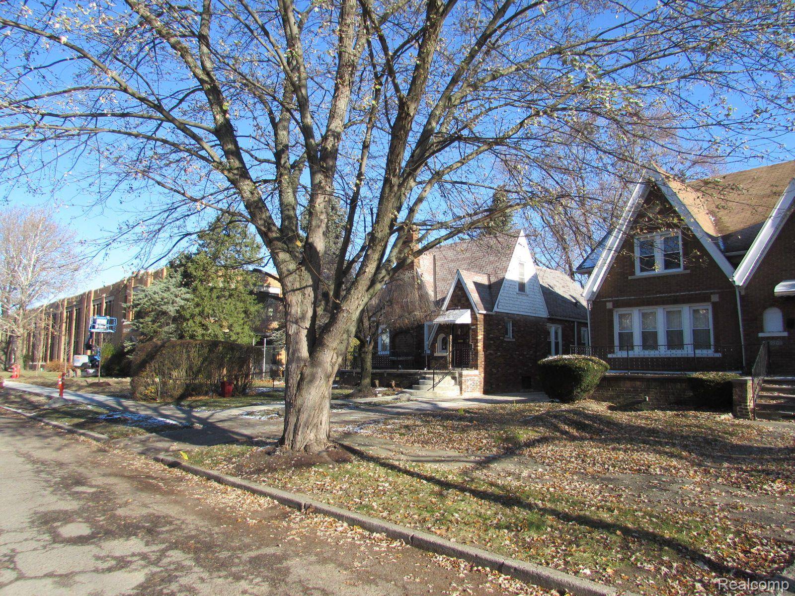 Detroit, MI 48224,5950 AUDUBON RD