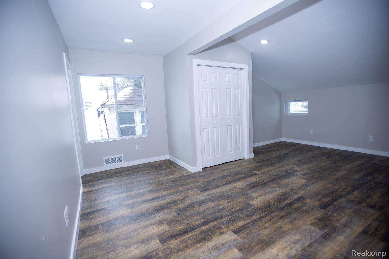 Detroit, MI 48215,295 MARLBOROUGH ST