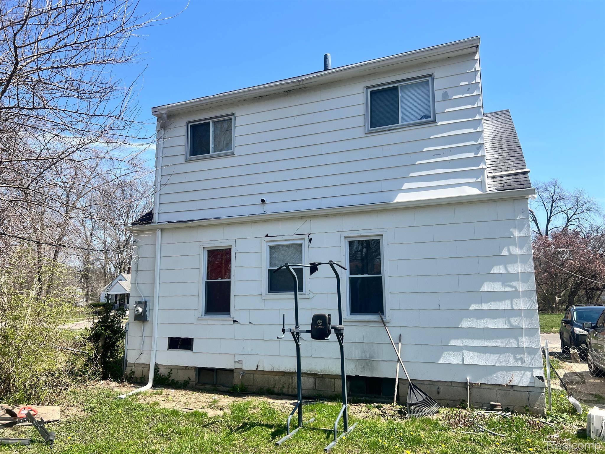 Detroit, MI 48228,9609 PLAINVIEW AVE