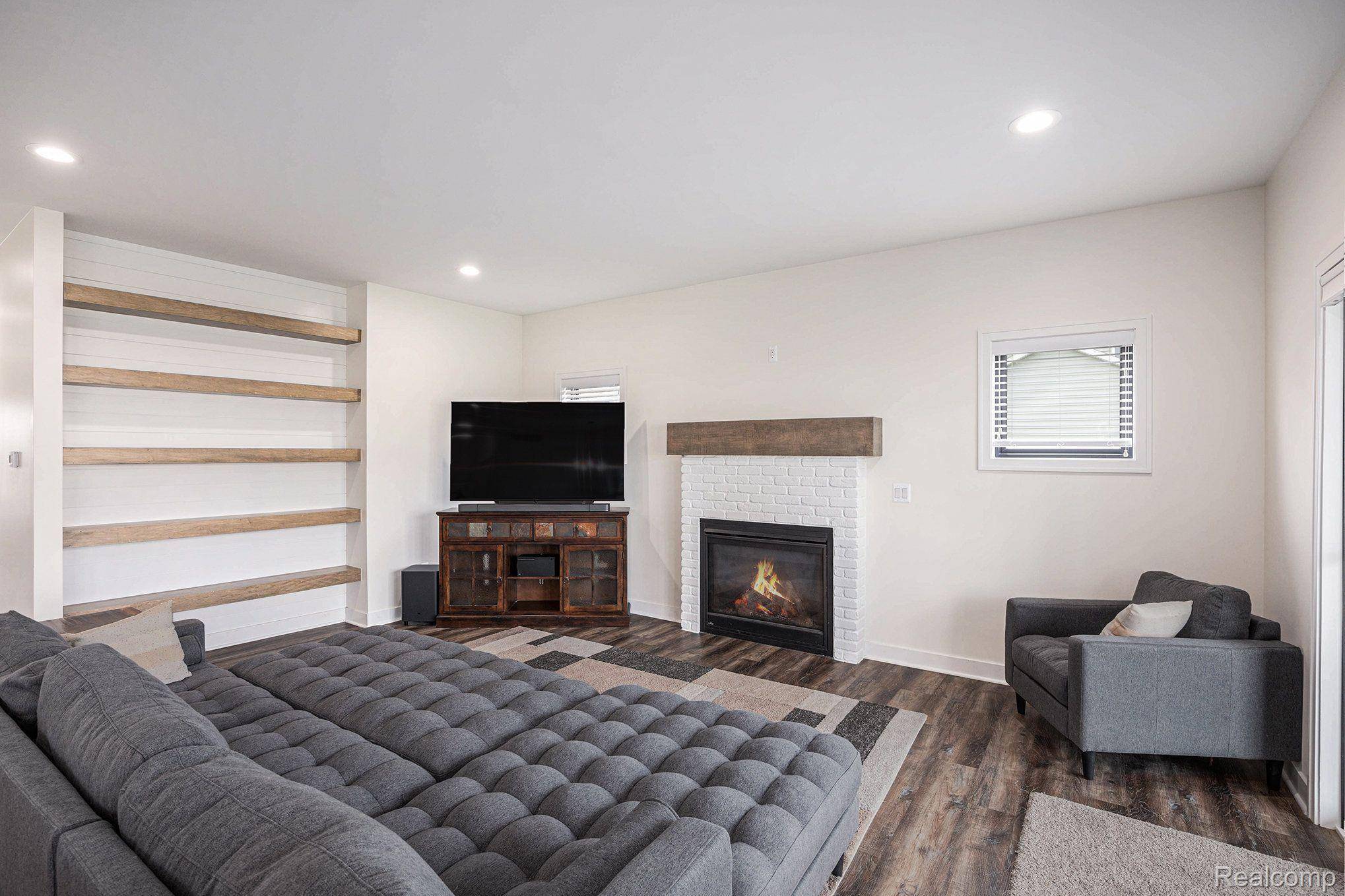 Goodrich, MI 48438,8315 Pleasant CT