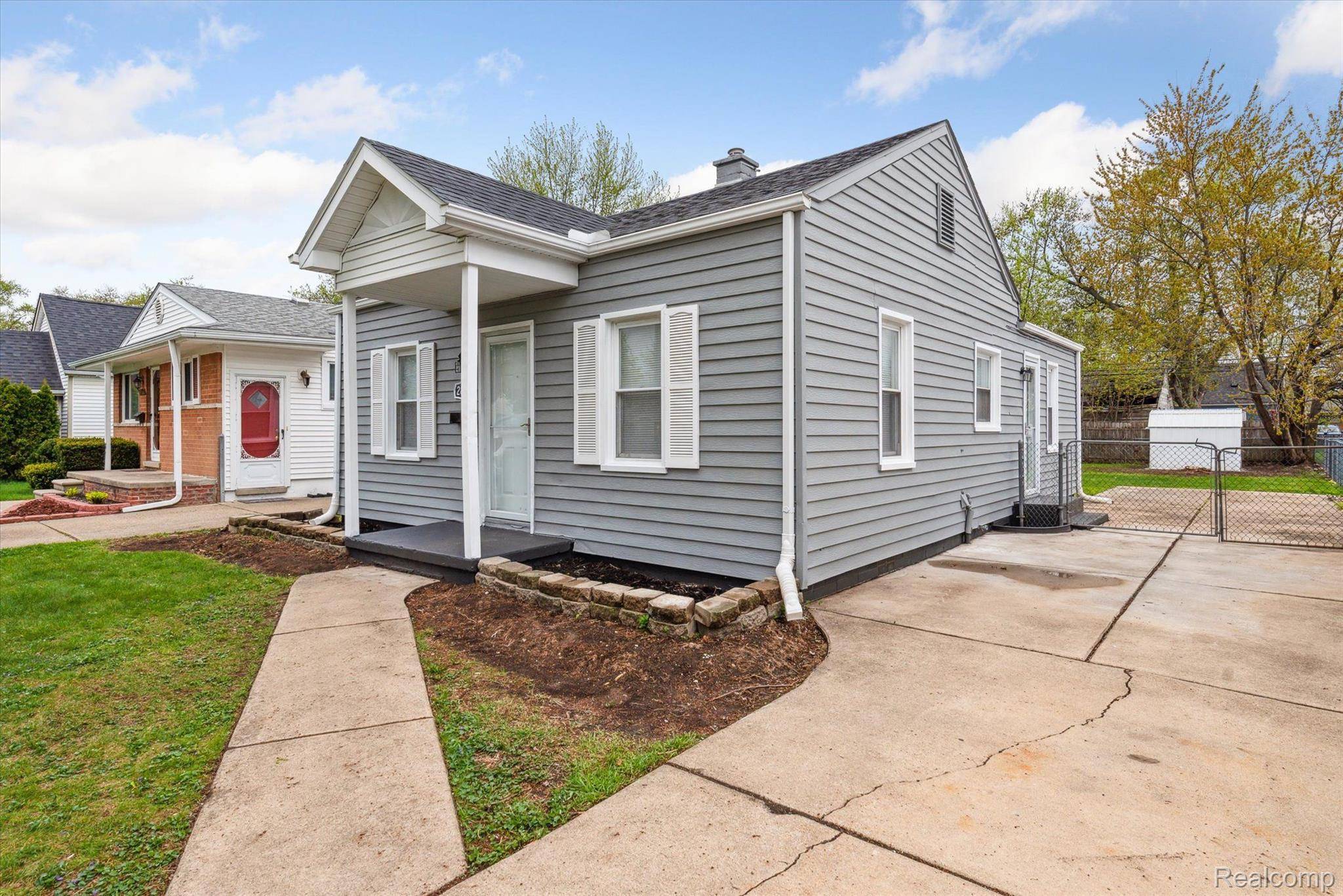 Garden City, MI 48135,28460 BEECHWOOD ST