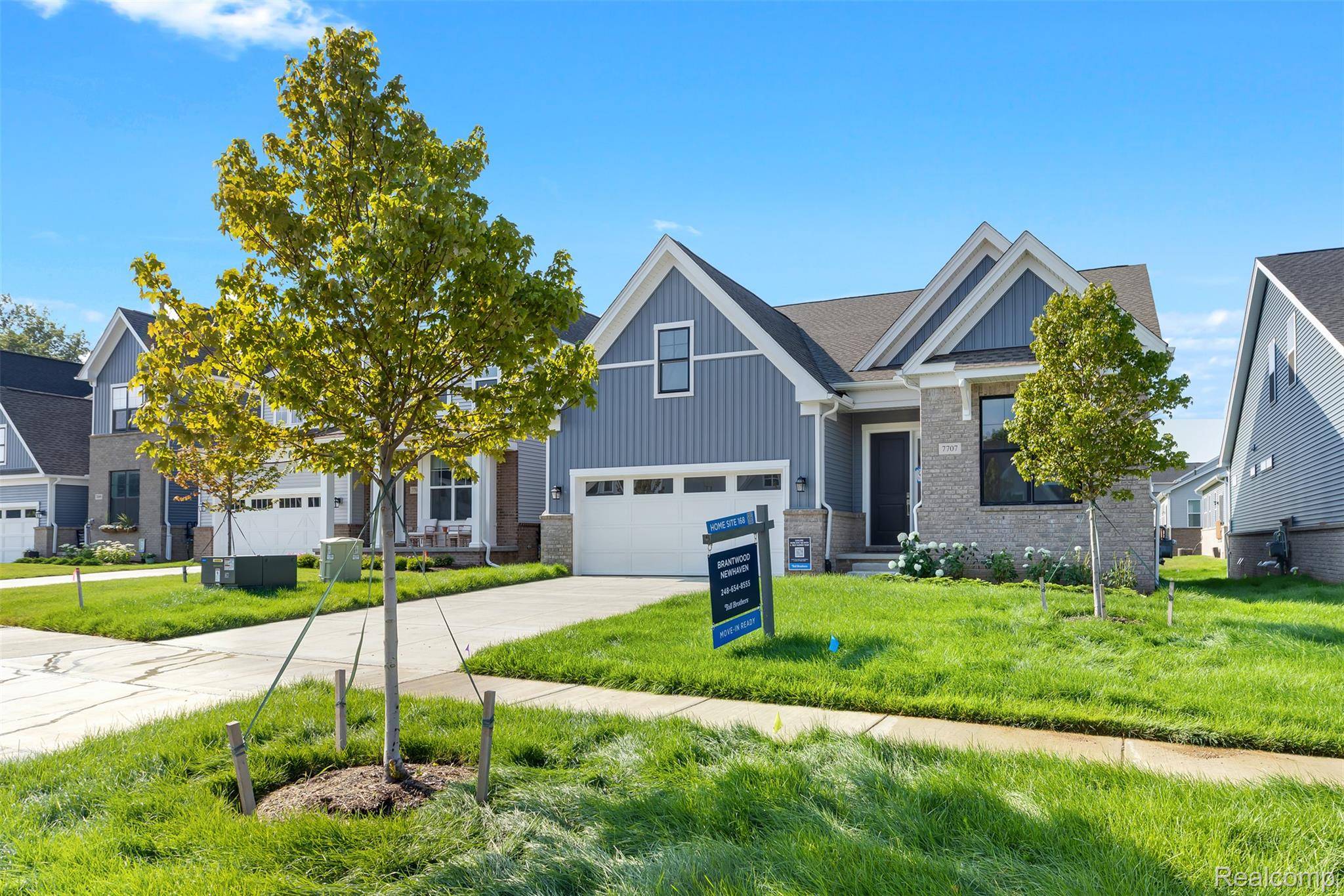 West Bloomfield, MI 48322,7707 LARCHWOOD DR