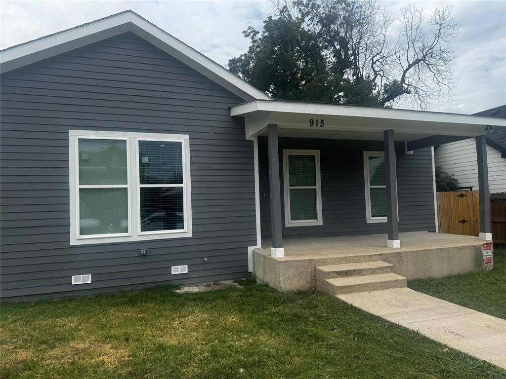 Fort Worth, TX 76104,915 E Humbolt Street