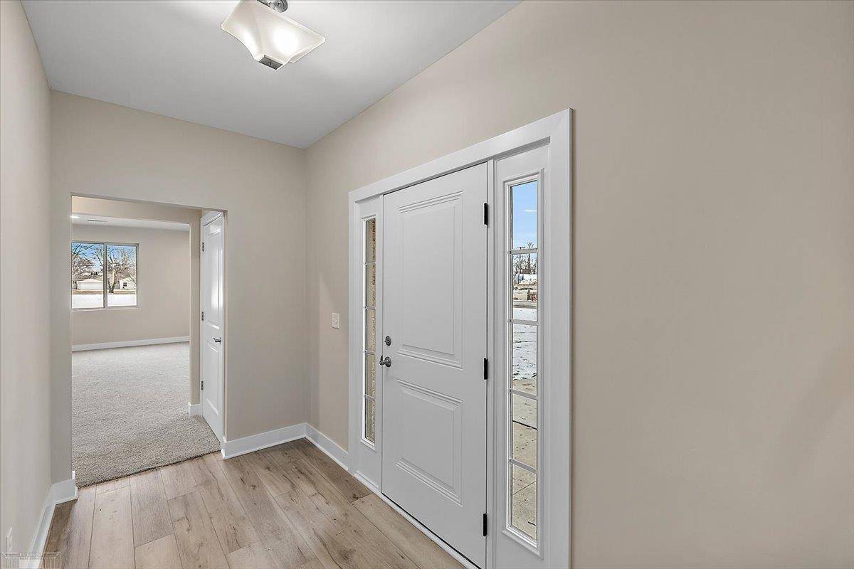 Harrison Twp, MI 48045,27155 Lanse Cruese ST