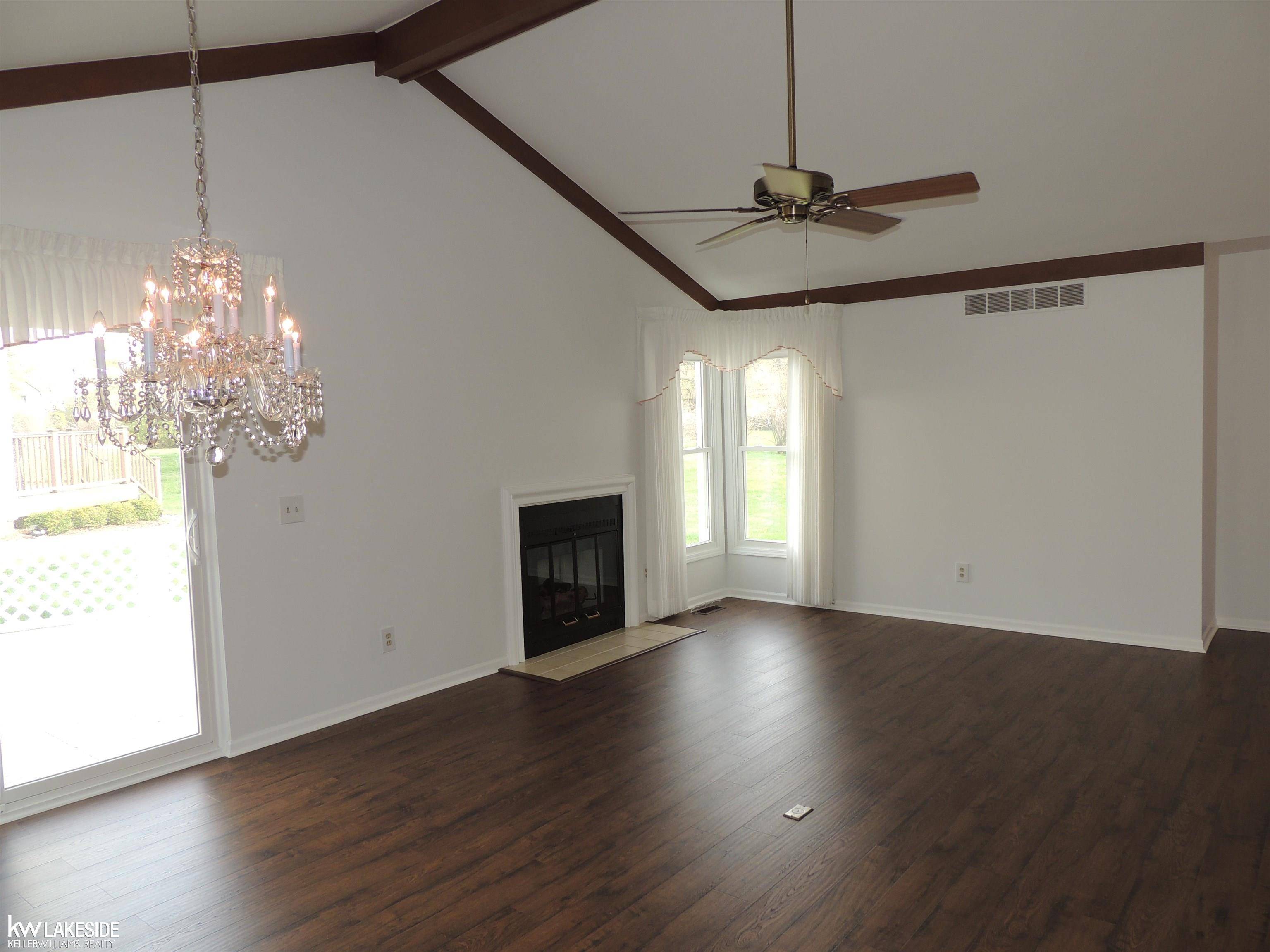 MI 48307,1600 Stonecrest DR