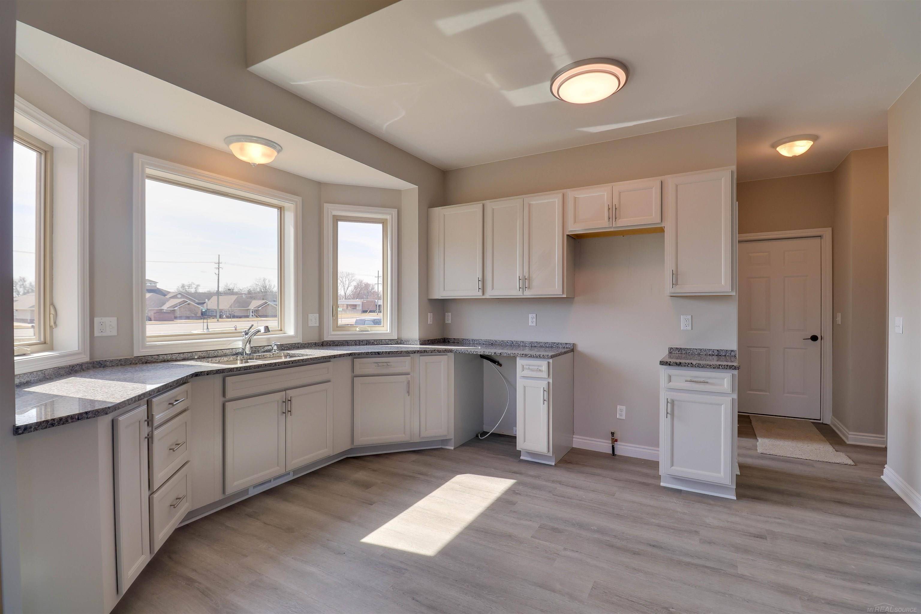 Shelby Twp, MI 48315,47088 Rosevillage CT