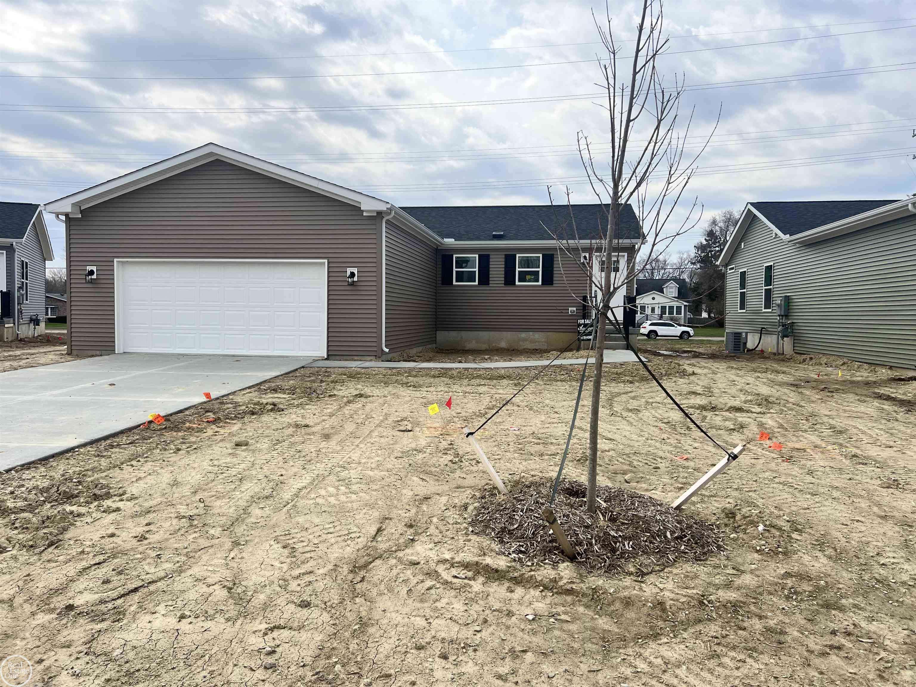 Flint, MI 48506,4101 Sugar Maple RUN