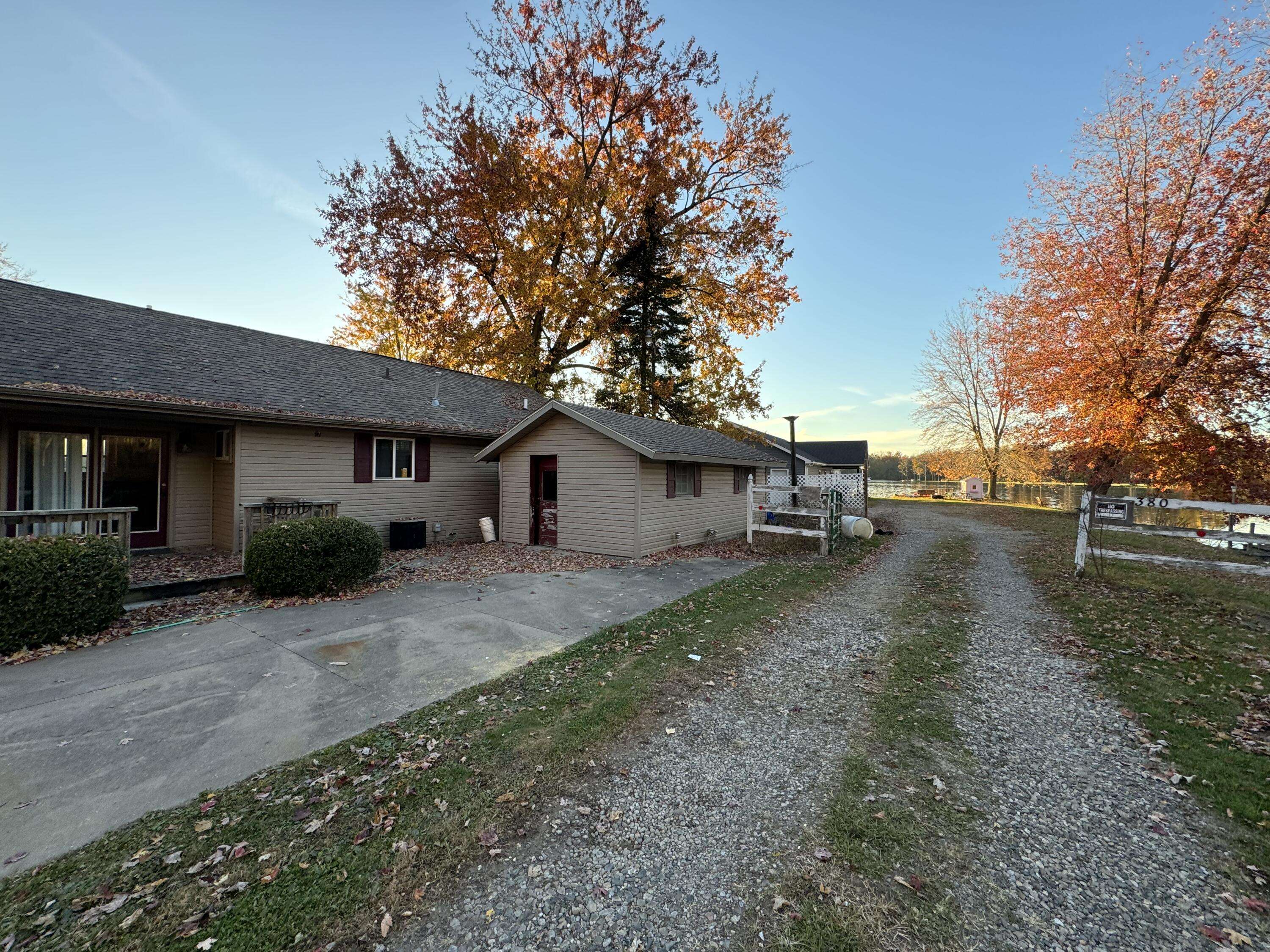 Coldwater, MI 49036,382 W Russell DR