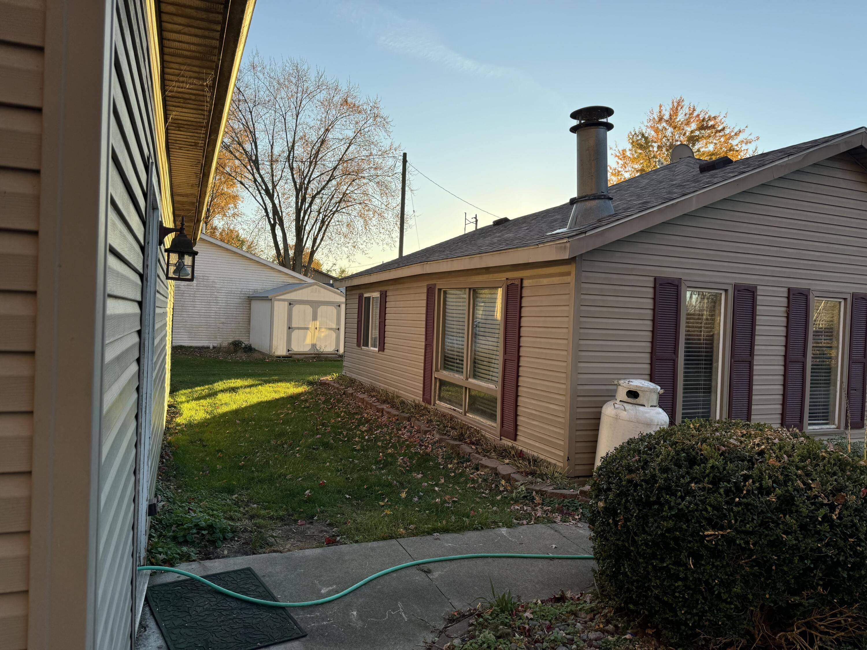 Coldwater, MI 49036,382 W Russell DR