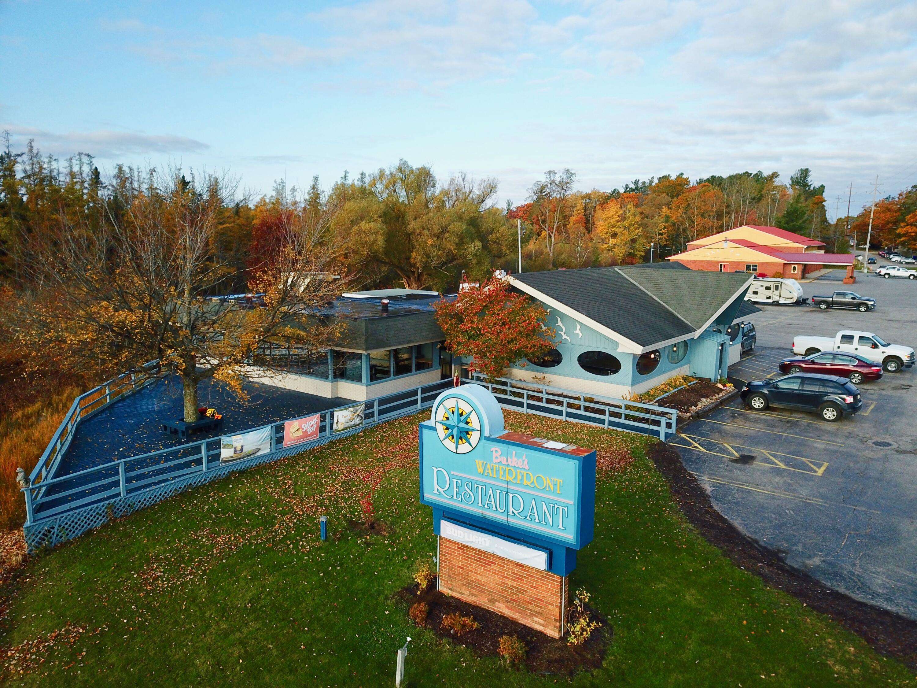 2403 Sunnyside DR, Cadillac City, MI 49601