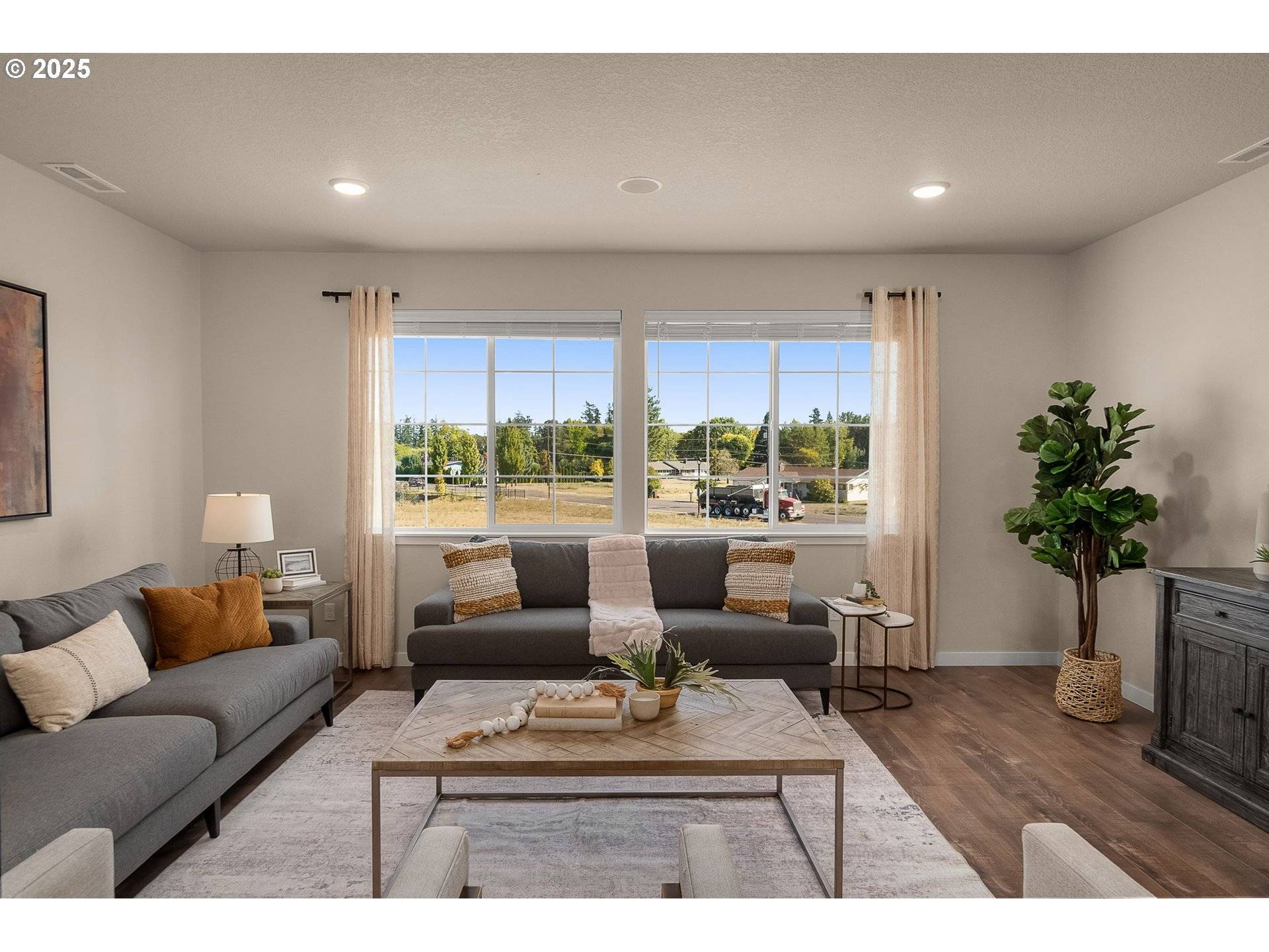 Hillsboro, OR 97123,5138 SE THORNAPPLE ST