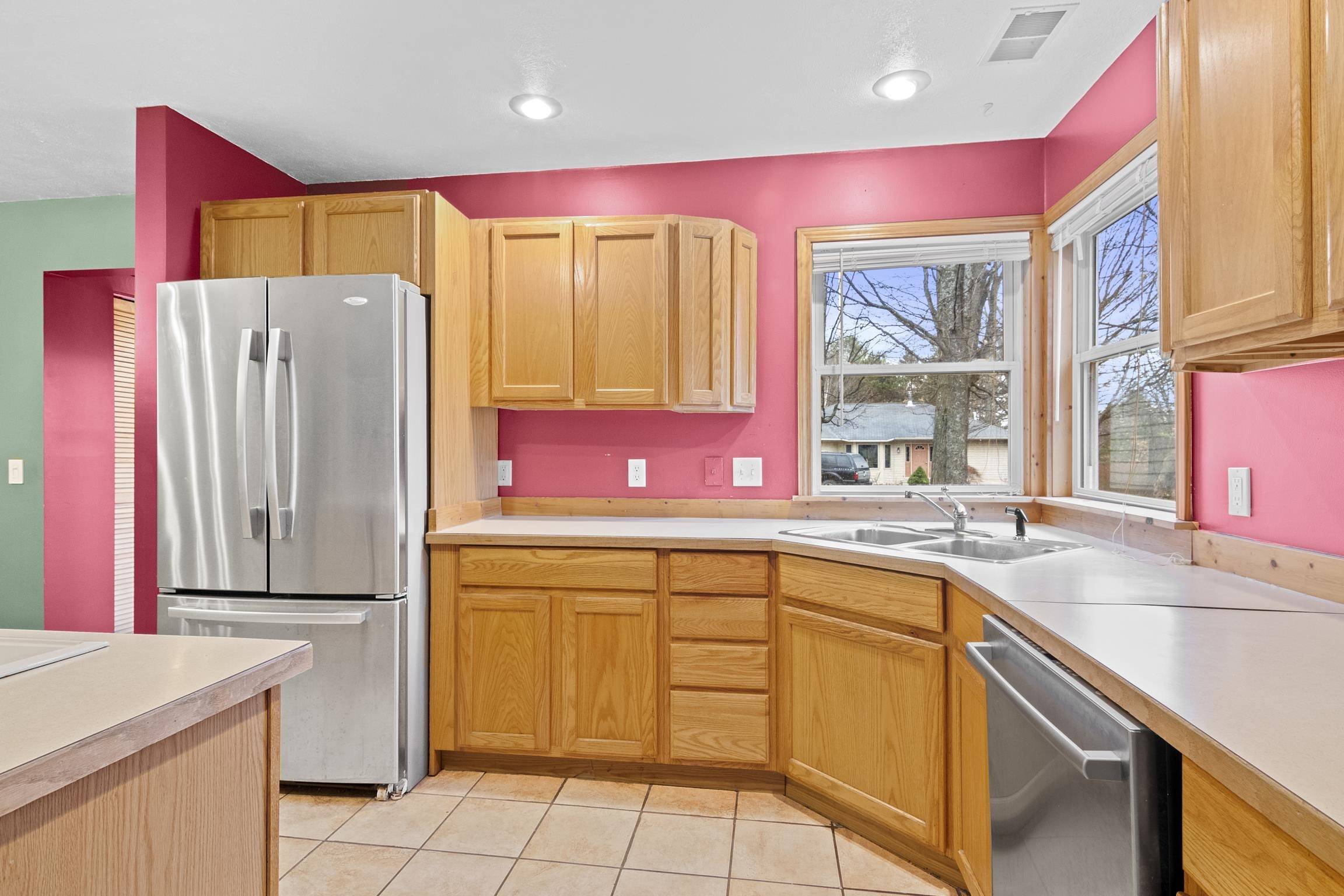 Rapid City, MI 49676,12110 Jonathan DR