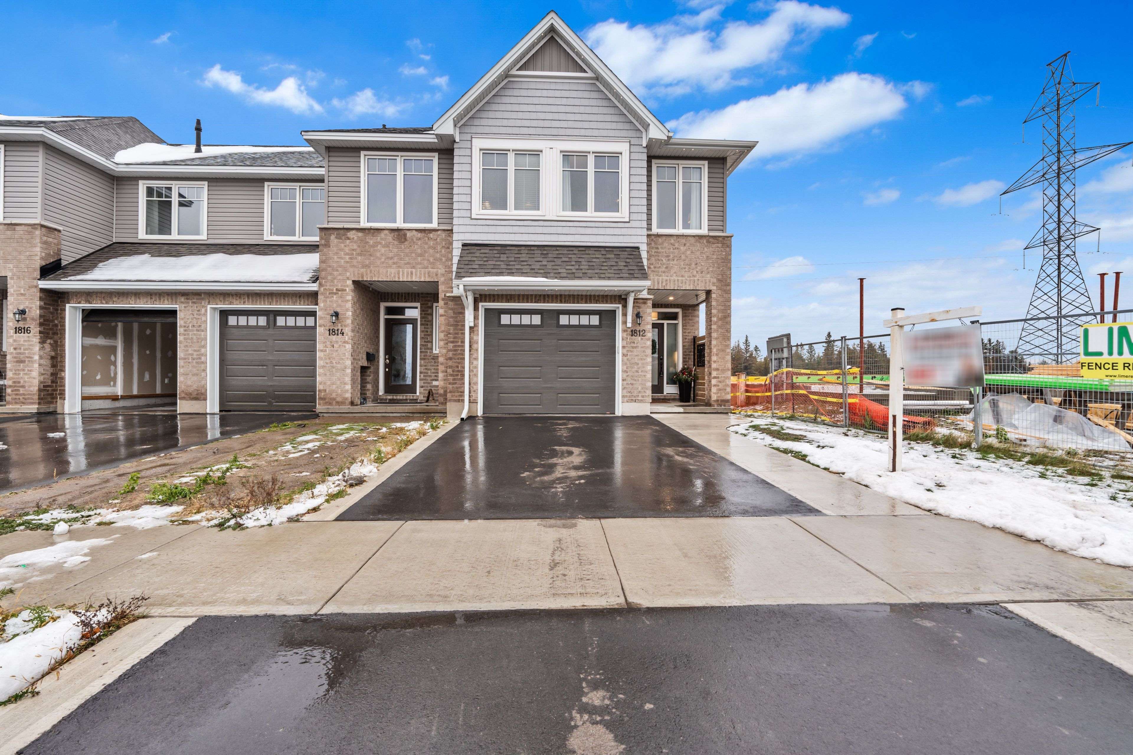 Kingston, ON K7P 0S5,1812 Cinderhill ST