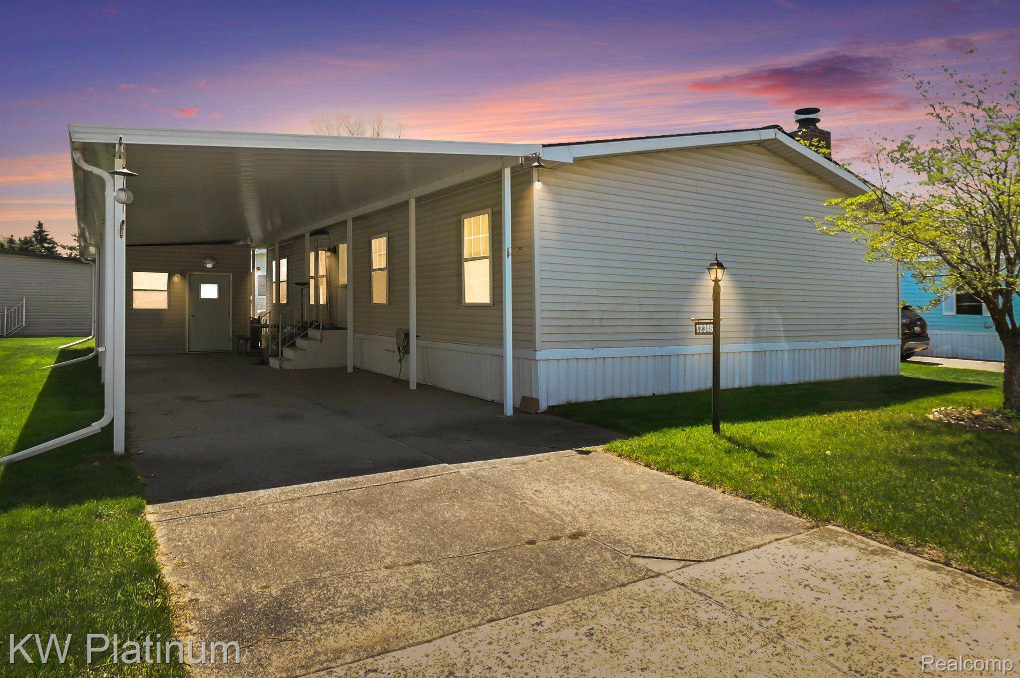 Shelby Twp, MI 48315,12346 QUAIL CT