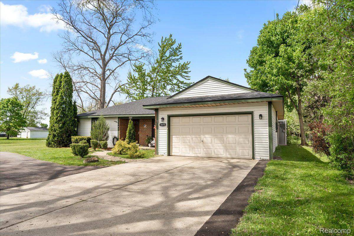 Grand Blanc, MI 48439,1075 E HILL RD