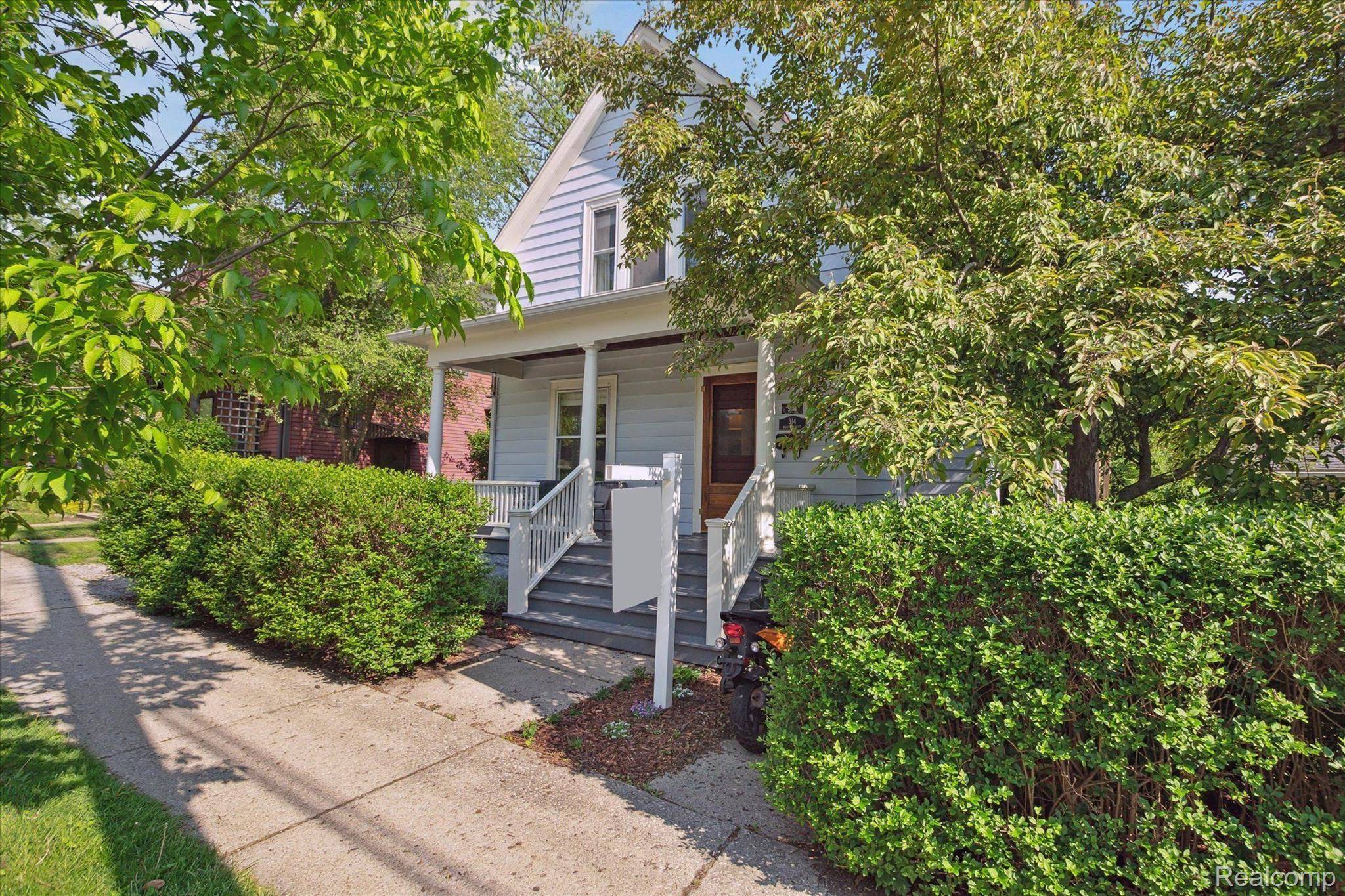 Ann Arbor, MI 48103,314 W MADISON ST