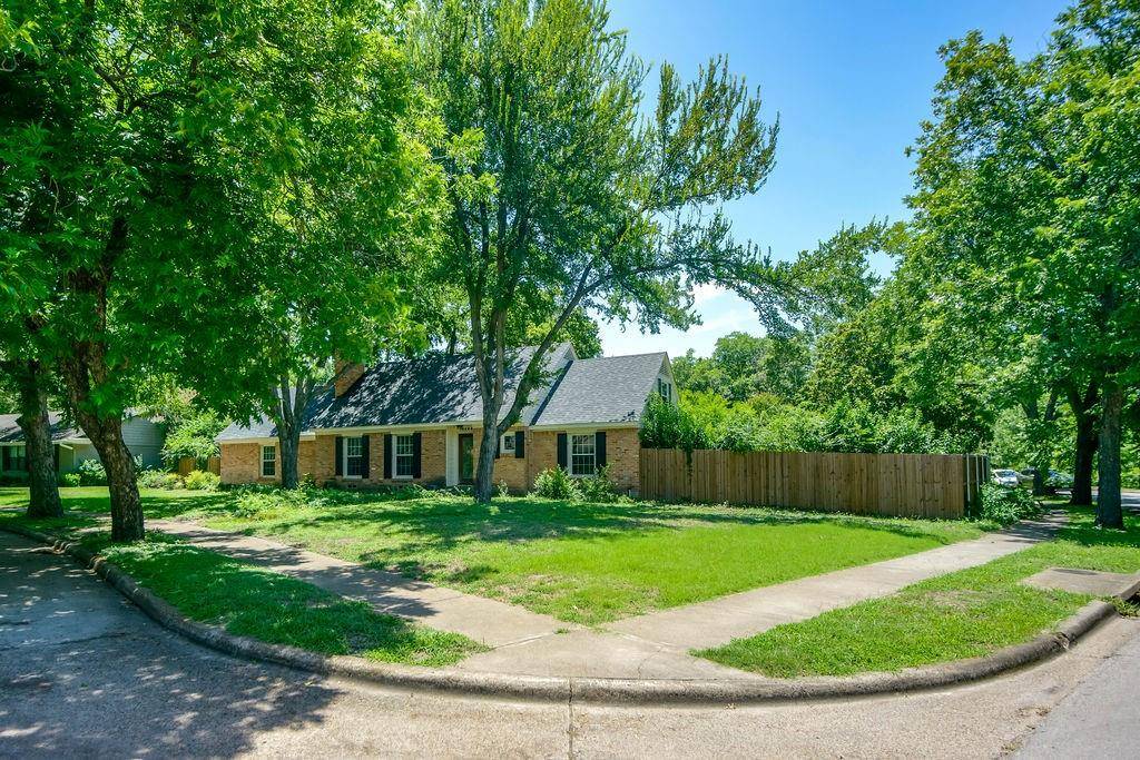 10406 Coleridge Street, Dallas, TX 75218
