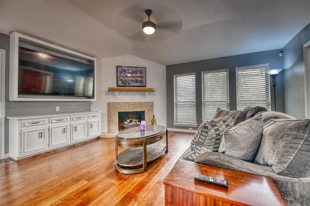 Richardson, TX 75081,433 Tall Oaks Lane