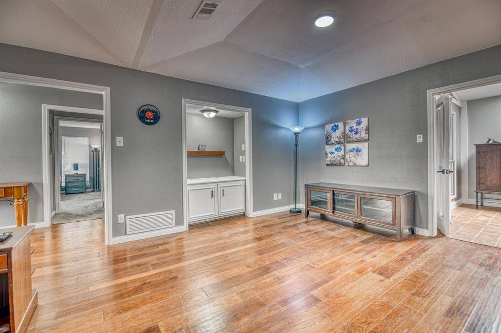 Richardson, TX 75081,433 Tall Oaks Lane