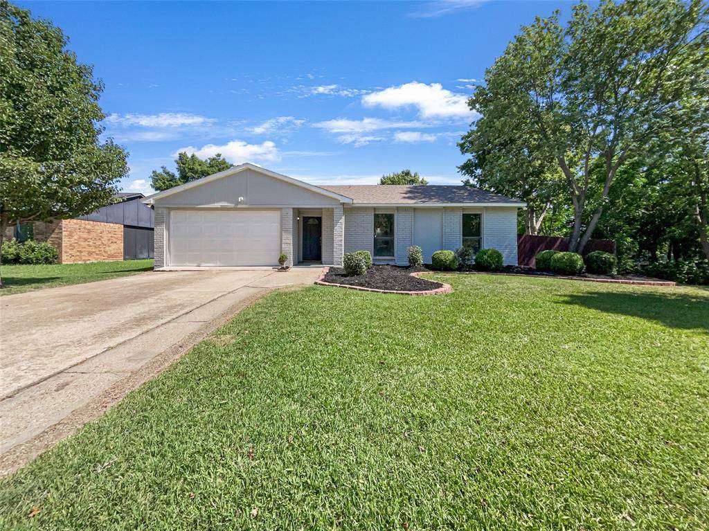 Fort Worth, TX 76120,6941 Fallbrook Court