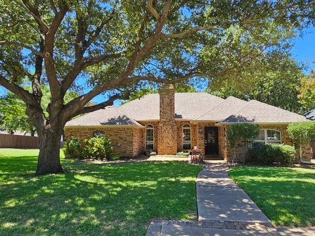 North Richland Hills, TX 76182,8001 Kendra Lane