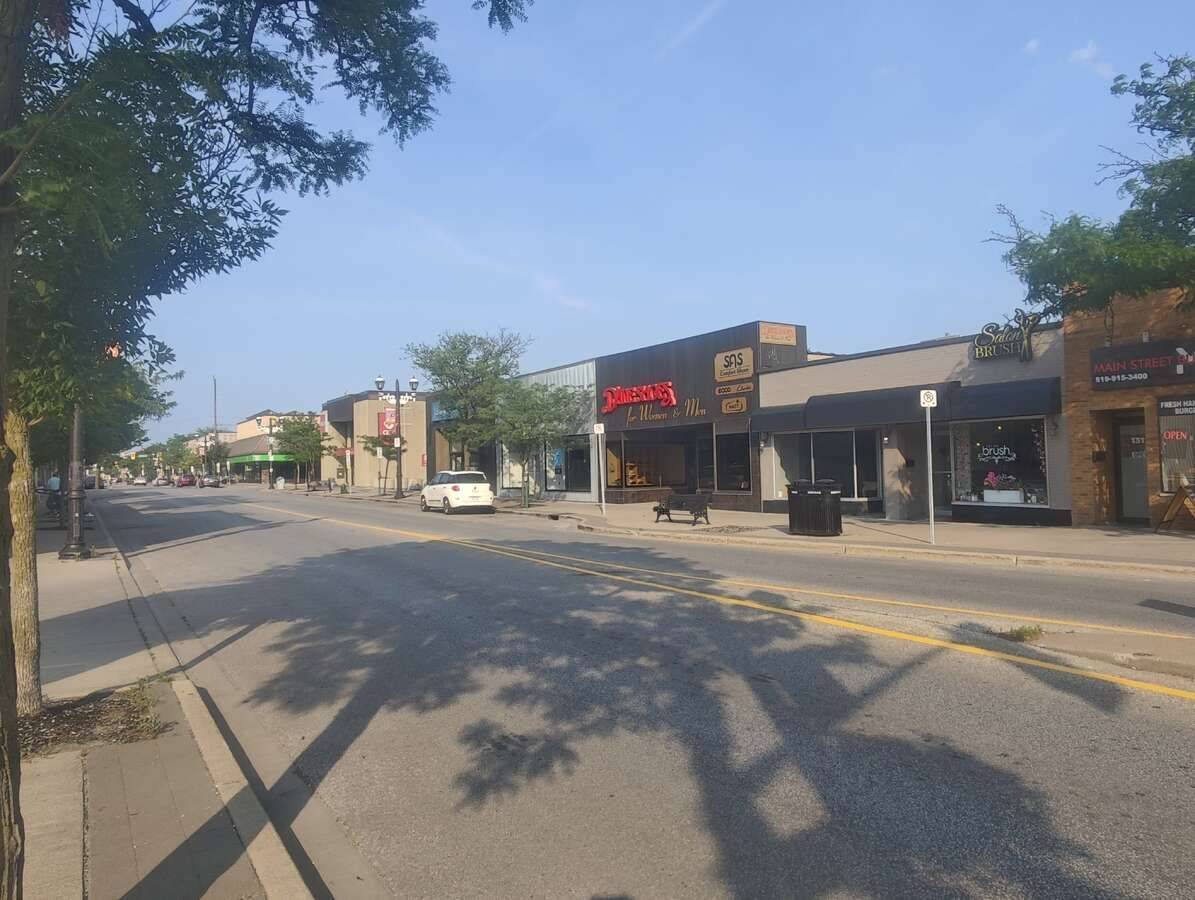 1305 & 1311 Ottawa ST, Windsor, ON N8X 2E9