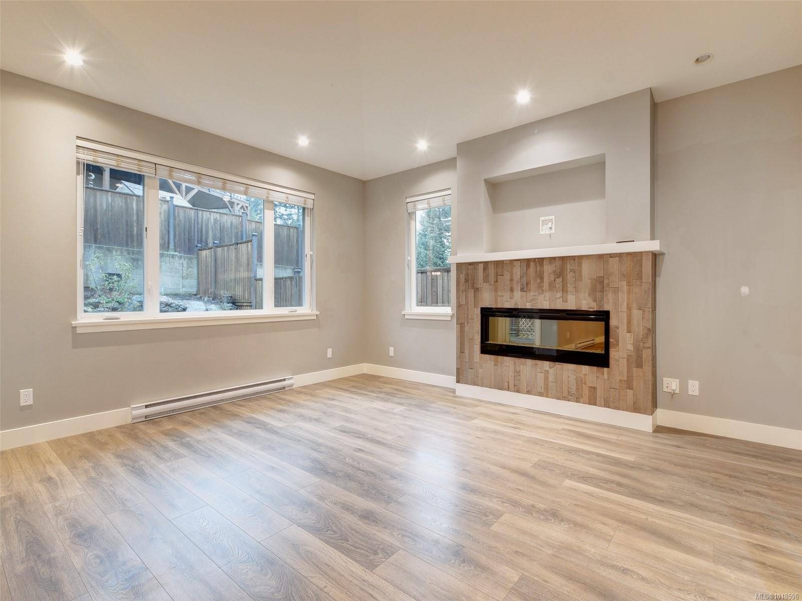 Sooke, BC V9Z 0W3,6516 Arranwood Dr