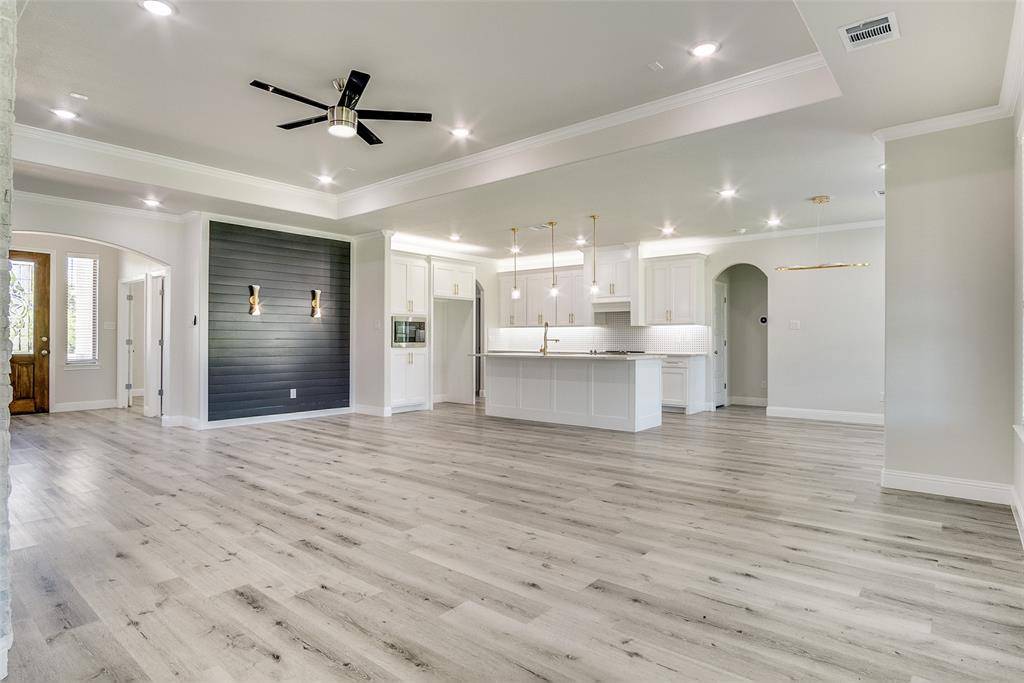 Fort Worth, TX 76126,164 Arrendondo Way