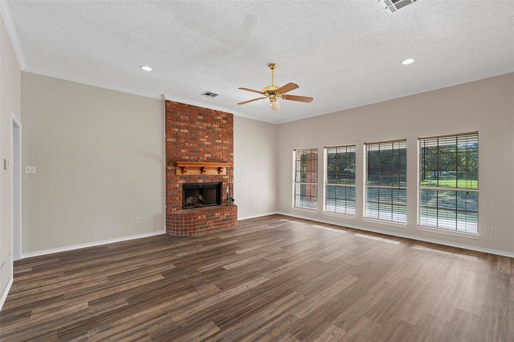 Robinson, TX 76706,601 Christina Drive