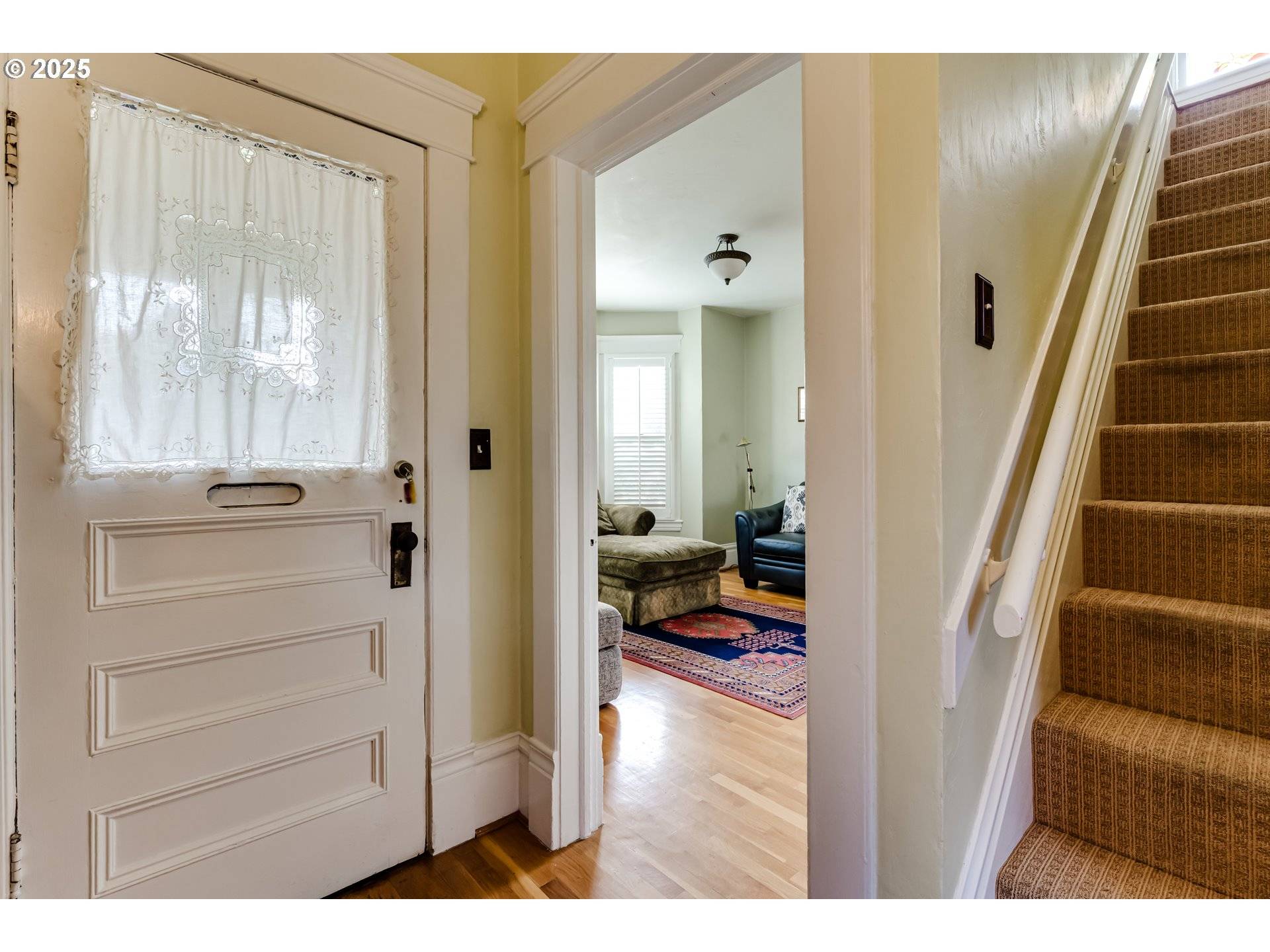 Eugene, OR 97401,1888 LINCOLN ST